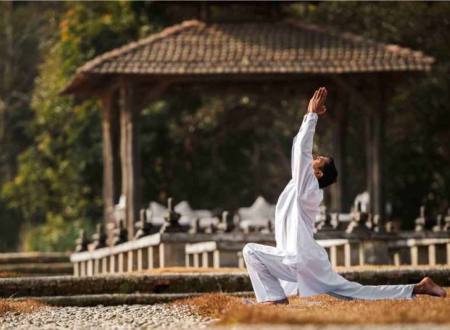 Surya Namaskar Yoga Trekking